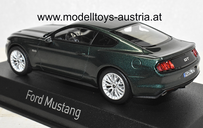 Ford Mustang Coupe 2015 grün 1:43