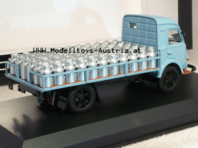 Renault 2,5 Tonner 1963 Milch LKW 1:43
