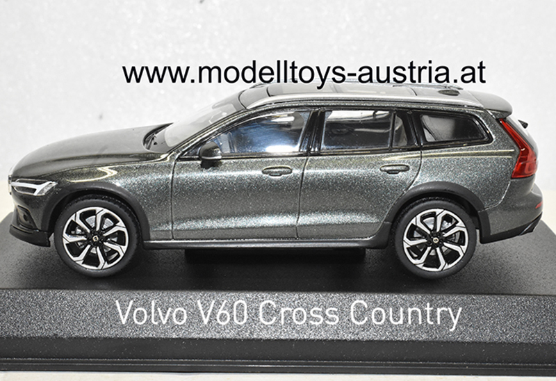 Volvo V60 Break Kombi Cross Country 2019 grau 1:43