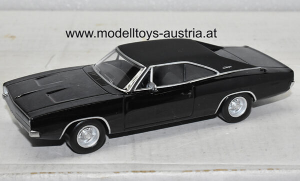 Dodge Charger 1968 schwarz 1:43
