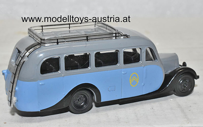 Citroen U23 Autobus 1947 blau / grau 1:87 HO