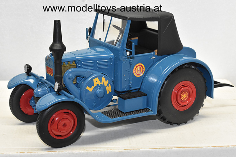Lanz Bulldog EILBULLDOG Traktor 1937 blau 1:18