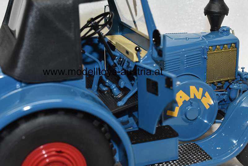Lanz Bulldog EILBULLDOG Traktor 1937 blau 1:18