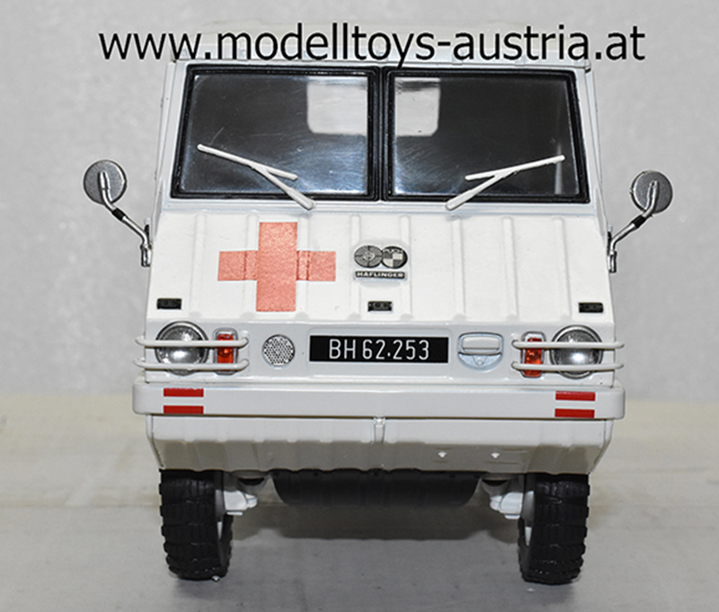 Steyr Puch Haflinger 700 AP geschlossen UN Rotes Kreuz weiss 1:18 Schuco