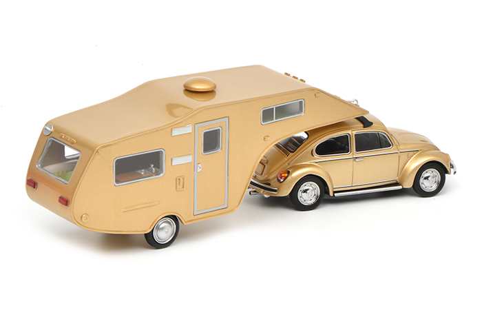 VW Käfer 1200 mit Wohnwagen gold 1:43
