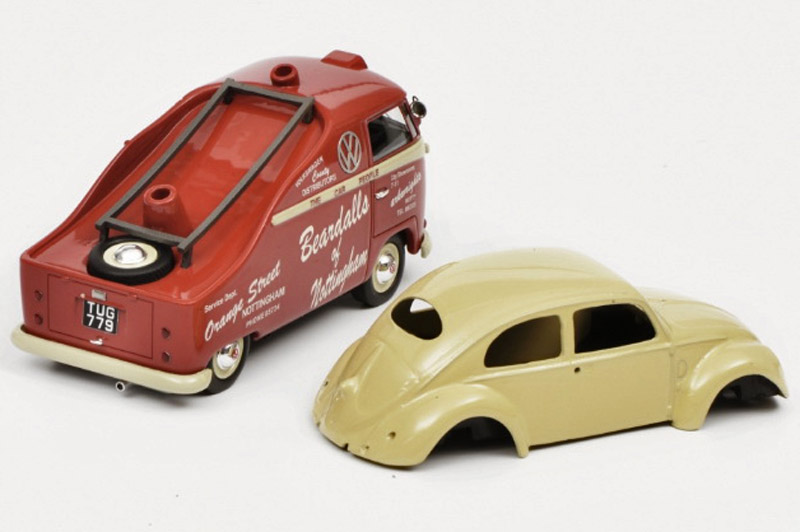 VW T1a Auto Transporter Beardalls of Nottingham 1:43