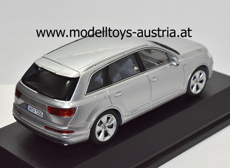 Audi Q7 4M Quattro SUV 2015 silber metallik 1:43