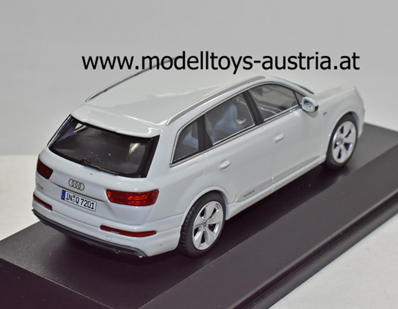 Audi Q7 4M Quattro SUV 2015 weiss 1:43