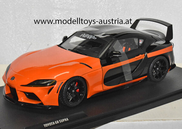 Toyota GR Supra Streetfighters Coupe orange 2024 1:18