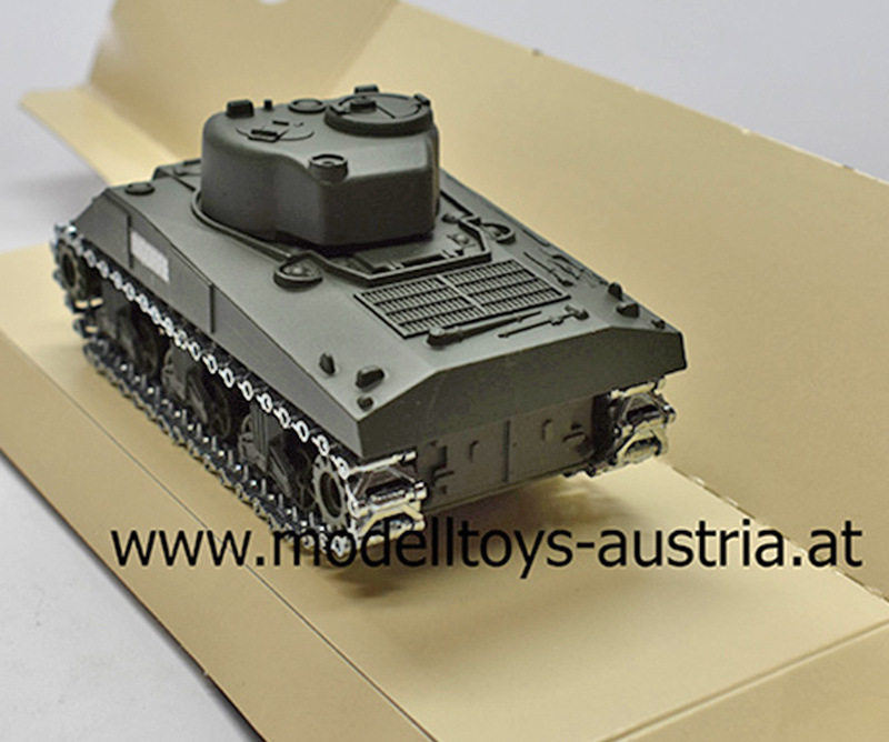 Panzer M4 Sherman 1:50 Solido