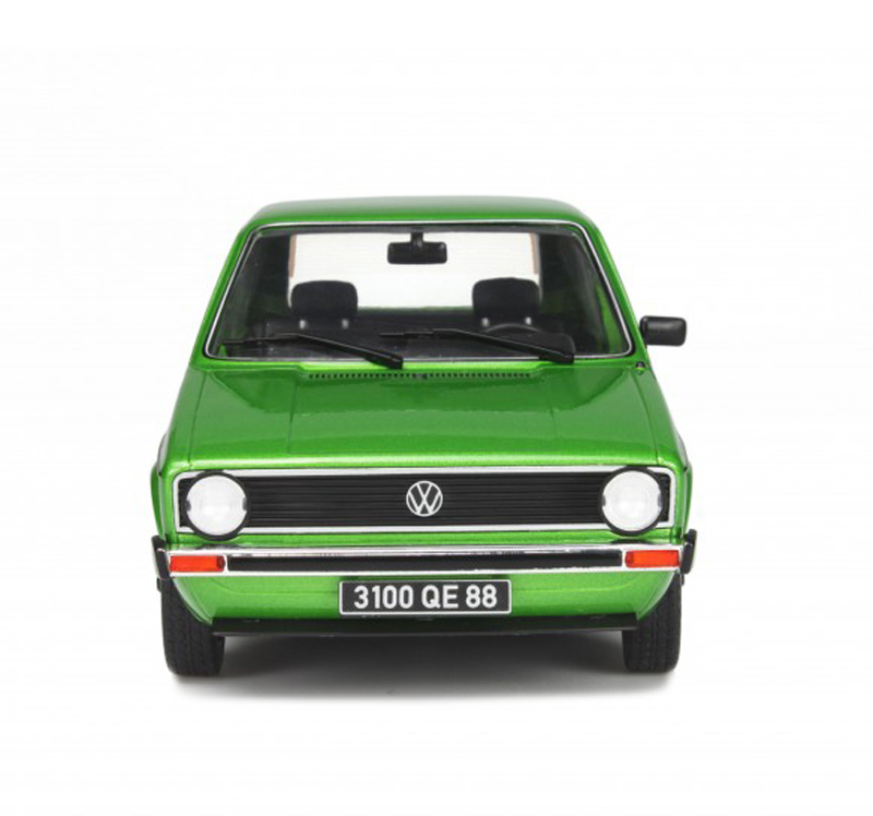 VW Golf I Golf 1 Limousine 4-türig CL 1974 grün metallik 1:18