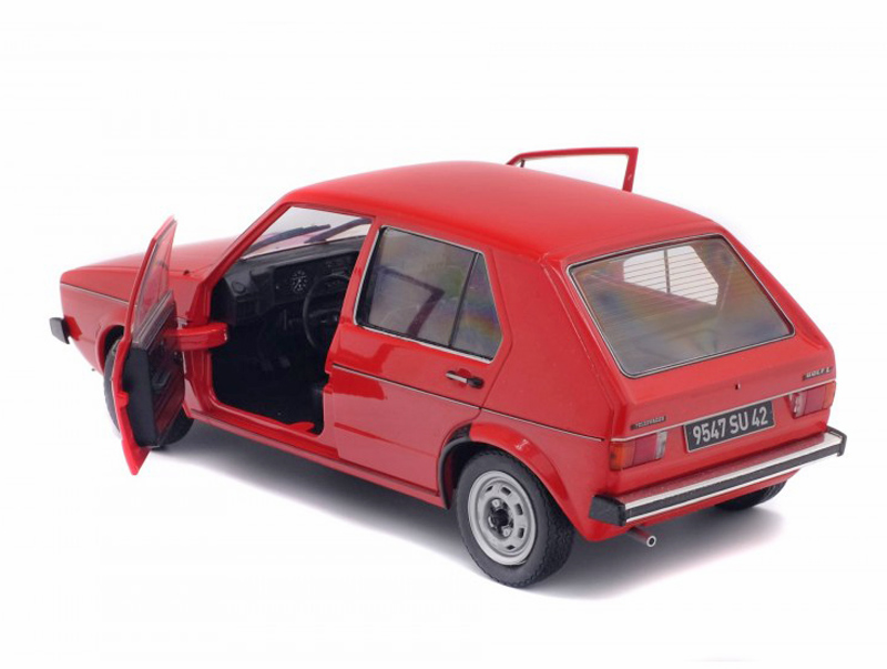 VW Golf I Golf 1 Limousine 4-türig CL 1974 rot 1:18