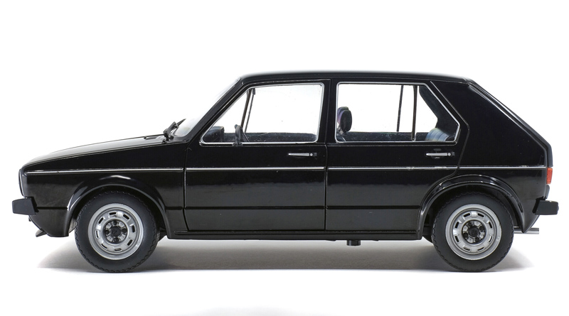 VW Golf I Golf 1 Limousine 4-türig CL 1974 schwarz 1:18