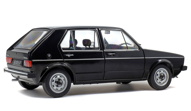 VW Golf I Golf 1 Limousine 4-türig CL 1974 schwarz 1:18