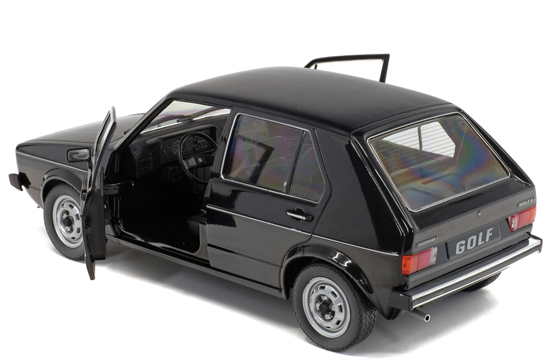 VW Golf I Golf 1 Limousine 4-türig CL 1974 schwarz 1:18