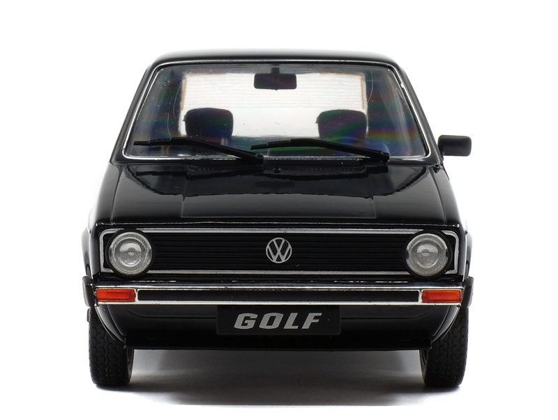 VW Golf I Golf 1 Limousine 4-türig CL 1974 schwarz 1:18