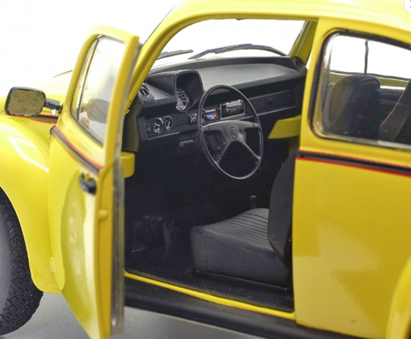 VW Käfer 1303 Limousine 1974 SPORT gelb 1:18