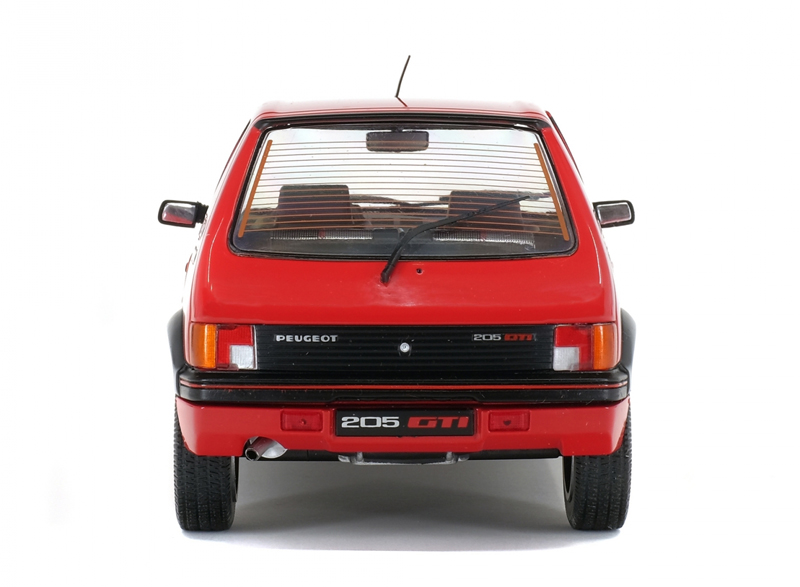 Peugeot 205 GTI 1988 rot 1:18