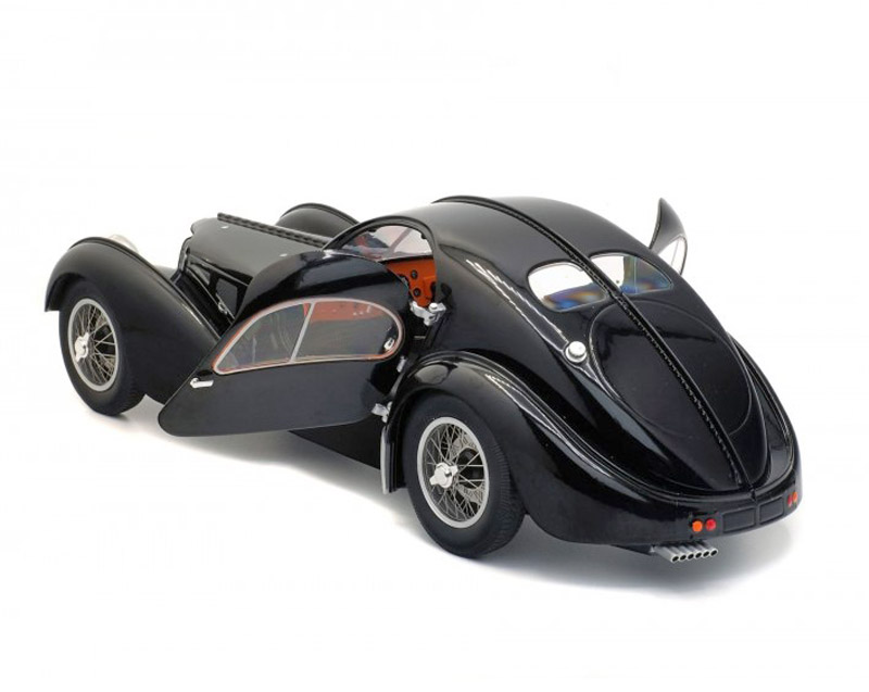 Bugatti 57 SC Atlantic Coupe 1937 schwarz 1:18