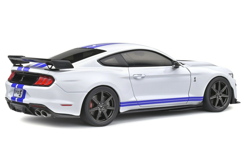 Ford Mustang SHELBY GT500 Fast Track 2020 weiss / blau 1:18