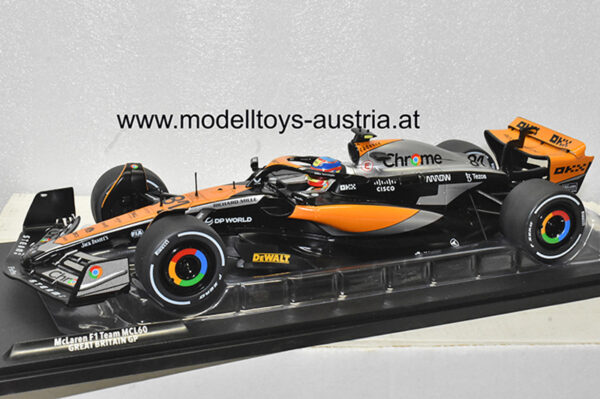 McLaren MCL60 Mercedes 2023 Oscar PIASTRI England GP Silverstone 1:18 Solido