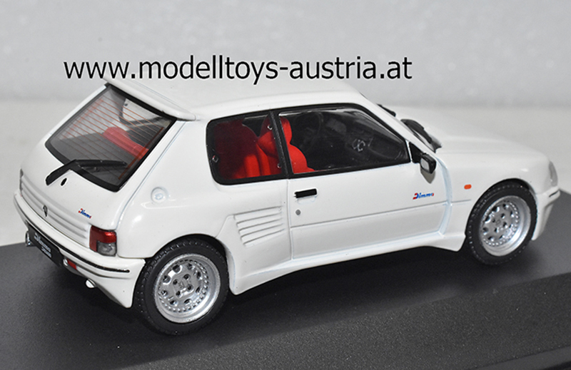 Peugeot 205 GTi Dimma 1988 weiss 1:43 Solido