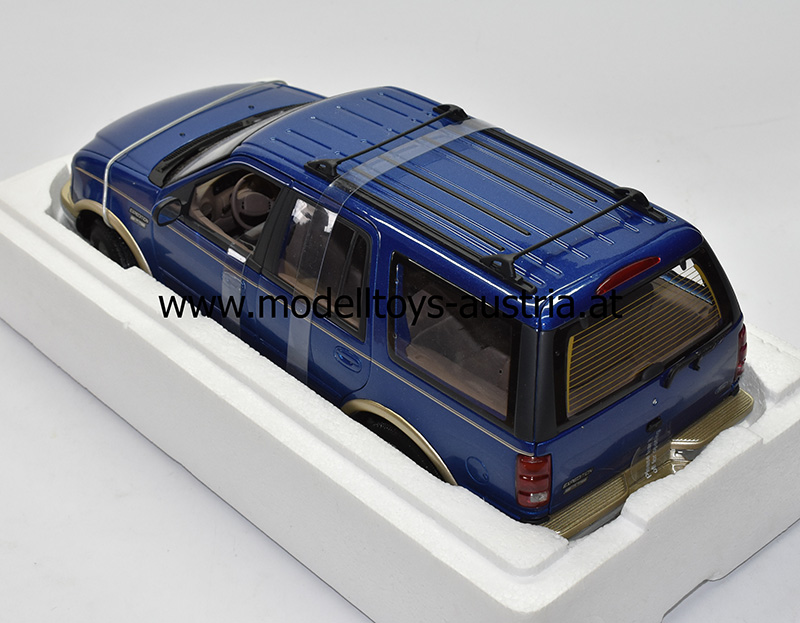 Ford Expedition Eddie Bauer blau 1:18 UT-Models