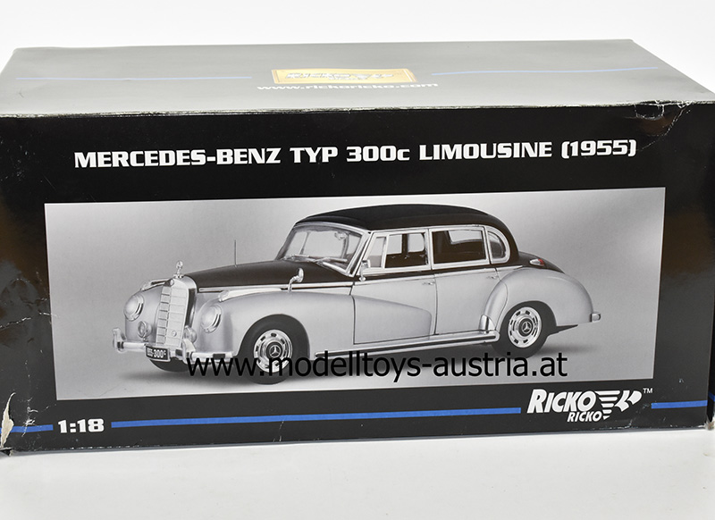 Mercedes Benz 300C Limousine 1955 silber / schwarz 1:18 Ricko