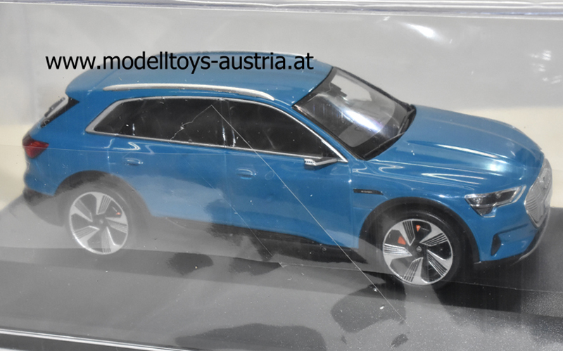 Audi E Tron 2019 antigua blau 1:43 Elektro Mobilität