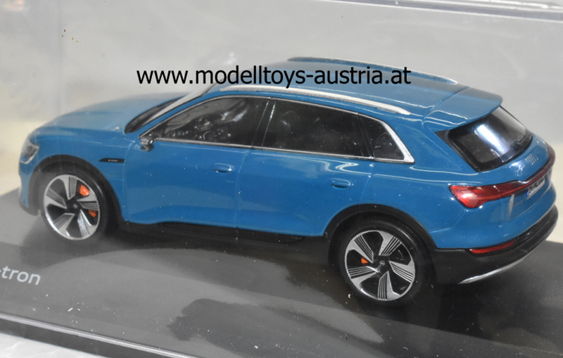 Audi E Tron 2019 antigua blau 1:43 Elektro Mobilität