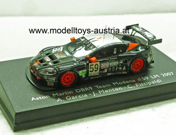 Aston Martin DBR9 2007 Le Mans GARCIA / MENTEN / FITTIPALDI 1:87 HO