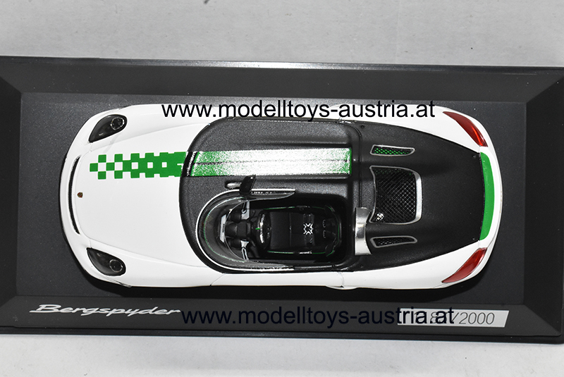 Porsche Boxster BERGSPYDER weiss / grün 1:43
