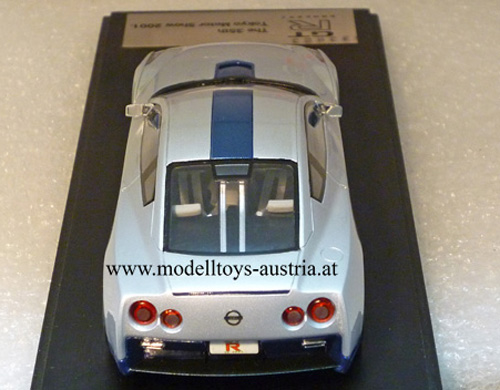 Nissan Skyline R35 GT-R 2001 CONCEPT Car Tokyo silber 1:43