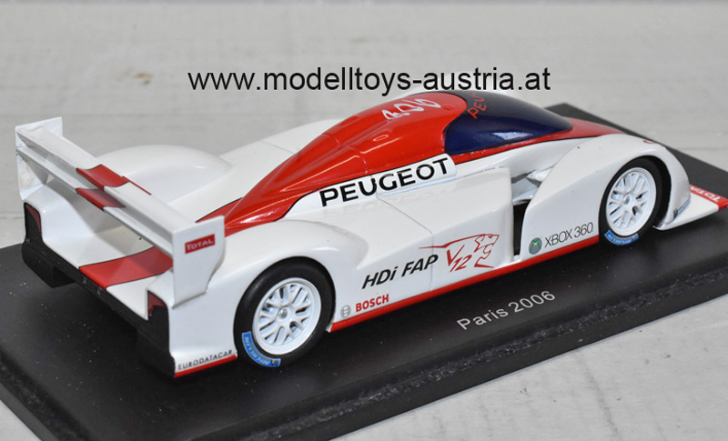 Peugeot 908 Concept Car Autosaloon PARIS 2006 1:43
