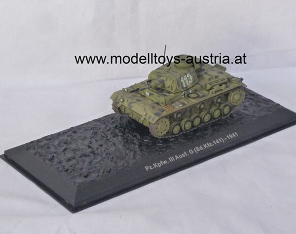 Panzer Pz.Kpfw III Ausf.G Sd.Kfz.141 1941 1:72