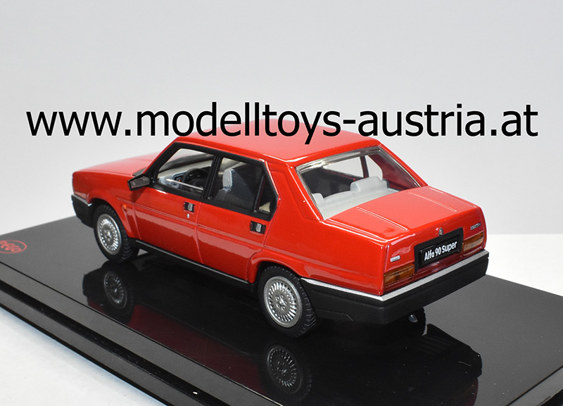 Alfa Romeo 90 Super 1984 rot 1:43