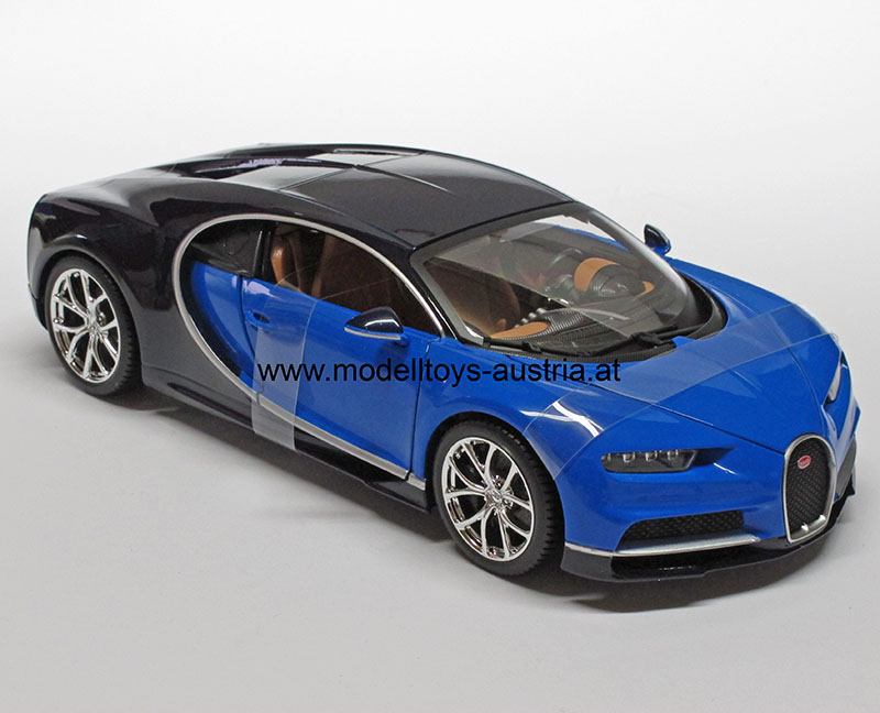 Bugatti Chiron Coupe 2016 blau / dunkelblau 1:18