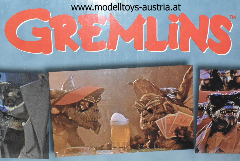 VW Käfer 1967 GREMLiNS mit Gismo 1:18