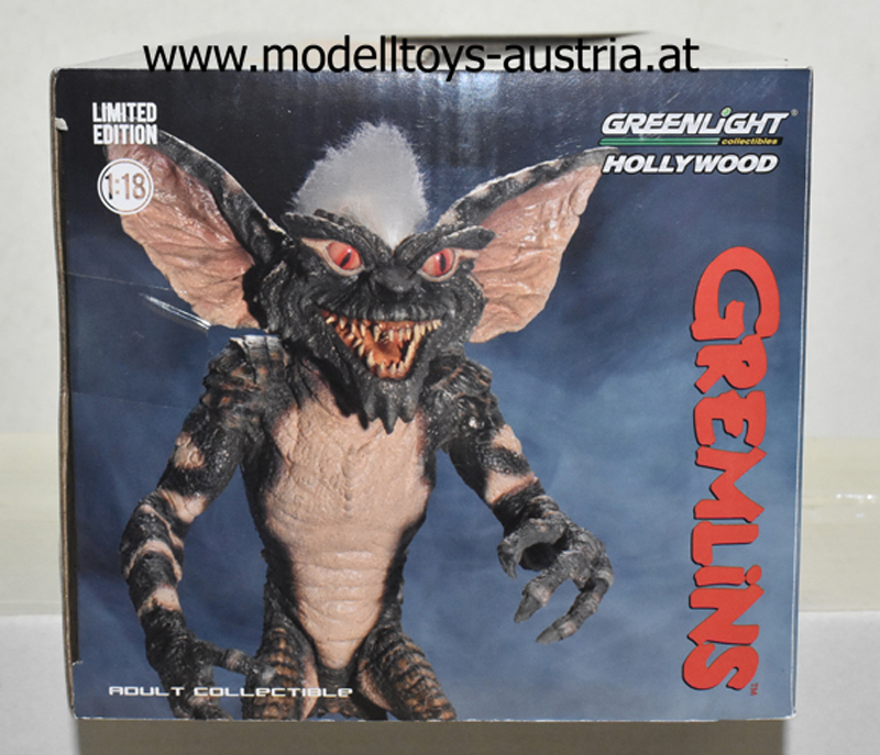 VW Käfer 1967 GREMLiNS mit Gismo 1:18