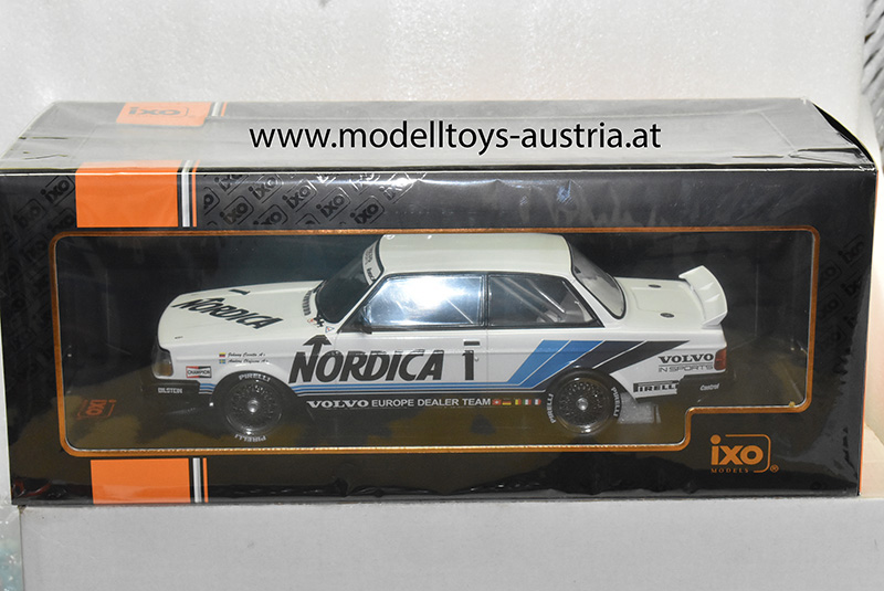 Volvo 240 Turbo 1986 ETCC Brünn J. Cecotto / A. Olofsson 1:18