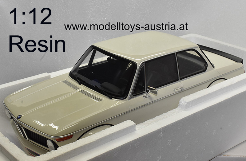 BMW 2002 E20 2002 Turbo 1974 weiss 1:12
