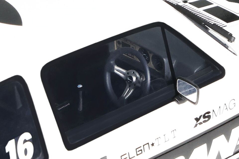 VW Golf I Golf 1 Limousine GTI VOOMERAN adidas weiss 1:18