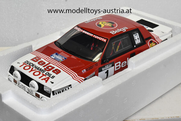 Toyota Celica TA64 Twin Cam Turbo 1985 Rally Haspengouw Belgien Juha KANKKUNEN / Fred GALLAGHER 1:18