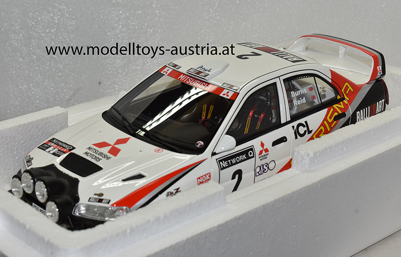 Mitsubishi Carisma GT Gr.A 1989 Rally RAC Richard BURNS / Robert REID 1:18
