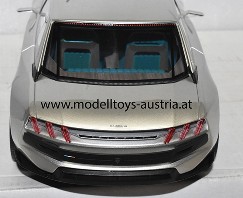 Peugeot E Legend Concept 2019 Hommage an Peugeot 504 Coupe Superbronze 1:18 E-Mobilität