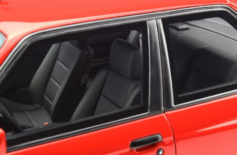 BMW E30 M3 1989 rot 1:18