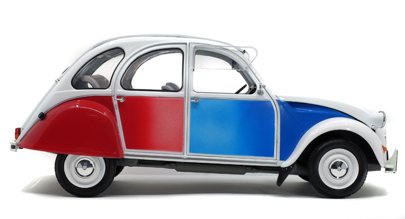 Citroen 2CV 2 CV 6 COCORICO 1986 weiss / rot / blau 1:12