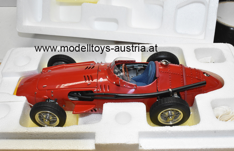 Maserati 250 F 1957 rot 1:18 CMC