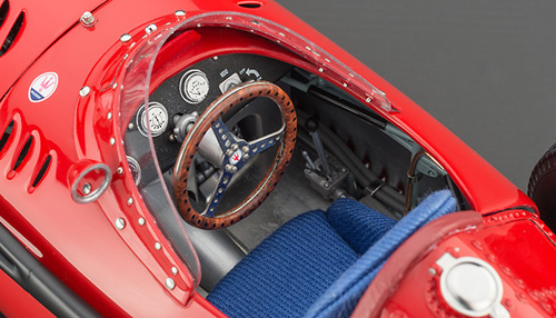 Maserati 250 F 1957 rot 1:18 CMC