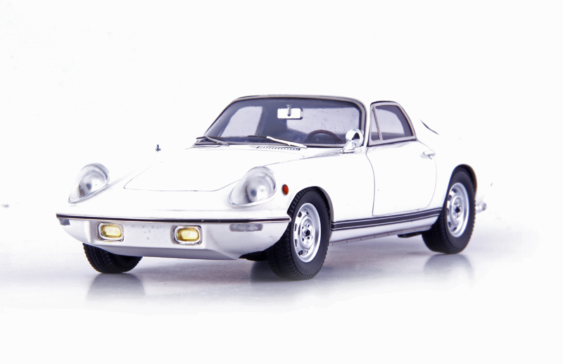 Neretti I Coupe 1964 weiss 1:43